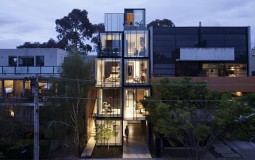 Nét hấp dẫn táo bạo của ngôi nhà nhiều tầng ở Melbourne
