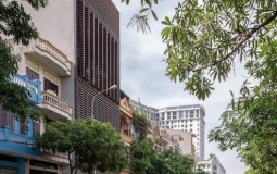 Nhà phố 5 tầng biết "hít thở" và "cử động"
