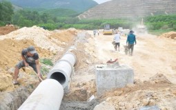 Tập trung đẩy nhanh tiến độ xây dựng các khu tái định cư cao tốc Cam Lộ - La Sơn