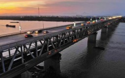 Đấu thầu qua mạng tìm nhà thầu sửa chữa mặt cầu Thăng Long