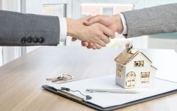 Có được bán nhà khi đang cho thuê hay không?