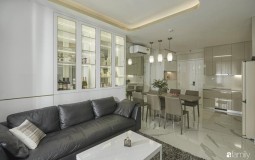 Căn hộ 85m² đẹp kiêu kỳ với nội thất cao cấp như khách sạn 5 sao ở Sài Gòn