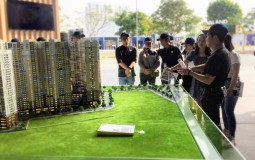Chuyên gia mách nước, có tiền mặt nên gom bất động sản nào, ở đâu?