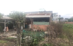Người dân "khốn khổ" khi nộp hồ sơ cấp sổ đỏ