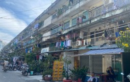 TP. Hồ Chí Minh: Người dân vẫn mong chờ chung cư cũ được cải tạo