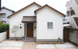 Căn nhà một tầng ấm cúng, mộc mạc của đôi vợ chồng trẻ tại Nhật Bản