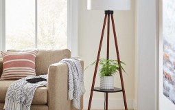 Những mẫu đèn cây đứng phòng khách, phòng ngủ đẹp hot nhất hiện nay