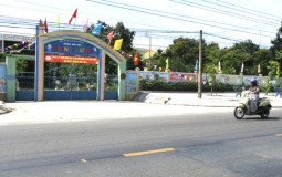 Dự án hơn 100 tỷ chỉ Dự án hơn 100 tỷ chỉ một nhà đầu tư đăng ký đầu tưmột nhà đầu tư đăng ký đầu tư