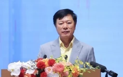 Chủ tịch Địa ốc Hoàng Quân bán sạch vốn ở công ty con