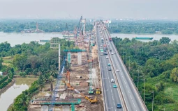 Mở rộng cao tốc TP.HCM - Long Thành: Thi công cầm chừng tại cửa ngõ TP.HCM vì “kẹt” mặt bằng