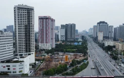 Nhìn lại những thương vụ sang tay, đổi chủ 'đất vàng' năm 2025