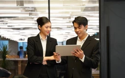 Đi tìm lời giải cho bài toán thu nhập bấp bênh của môi giới bất động sản