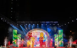Ciputra Hanoi tổ chức đêm hội 'Vầng Trăng Cổ Tích 2026'