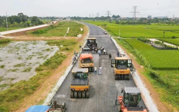 Công trình nghìn tỷ 'chờ' vật liệu: Bài 2- Các dự án giao thông trọng điểm 'căng mình' vượt khó khăn 'kép'