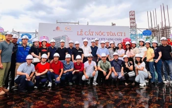Rice City Long Châu cất nóc tòa CT1 – khẳng định cam kết về tiến độ, chất lượng và trách nhiệm với người mua nhà