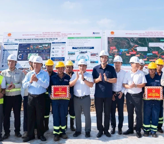 Bộ trưởng Bộ Xây dựng đánh giá cao mô hình chuyển đổi số và đào tạo thực chiến của Đèo Cả