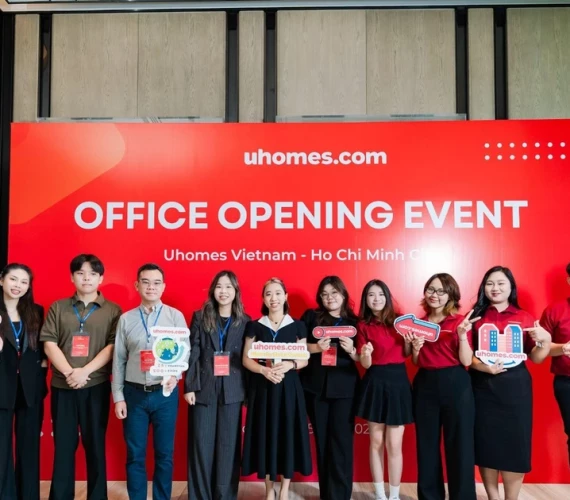 Uhomes.com mở văn phòng TP.HCM, hướng tới thu hẹp khoảng cách thông tin trong tìm kiếm nhà ở du học