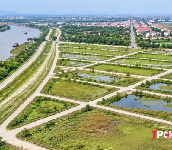 Đất bỏ hoang bao lâu bị đánh thuế 0,2%?