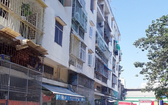 TP.HCM: Chỉ đạo khẩn di dời ngay 38 hộ dân tại chung cư đang bị nghiêng