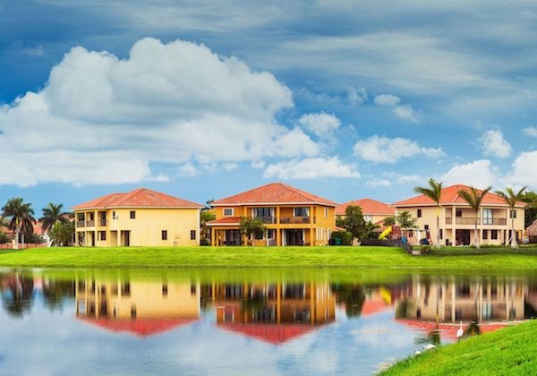 Đầu tư nước ngoài vào bất động sản Mỹ giảm mạnh