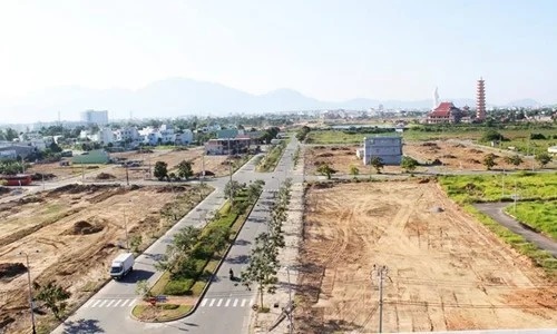 Mất sạch vốn liếng vì đặt cọc mua đất nền trên giấy