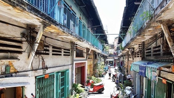 Rà soát việc cải tạo, xây dựng chung cư cũ trên toàn quốc