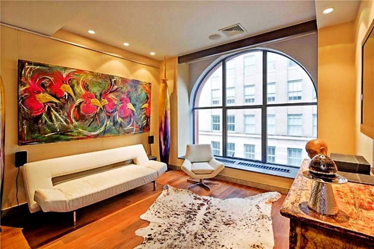 Khám phá ngôi nhà rộng hơn 300m2 của nam ca sĩ Nathan Lee