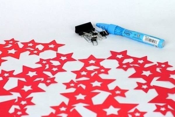 8 mẹo giúp bạn dễ dàng làm cây thông Noel từ những món đồ đơn giản ngay tại nhà