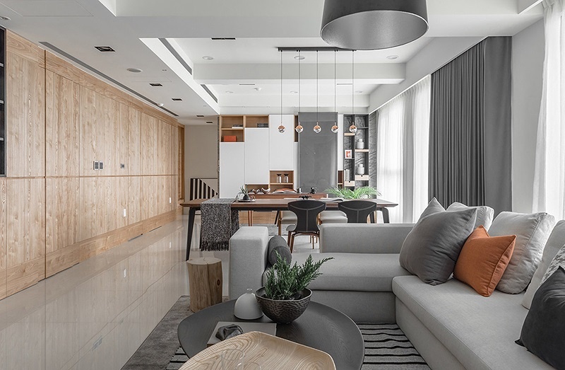 Nhà hẹp thêm đẹp và tiện ích nhờ thiết kế hệ tủ âm tường lớn
