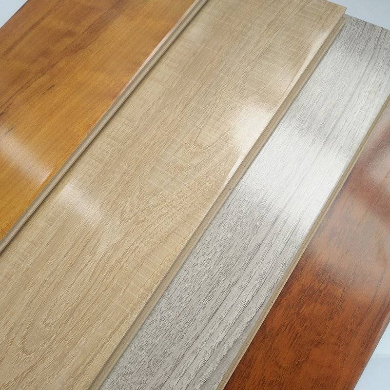 Sàn gỗ chống thấm nước có thật sự hiệu quả?
