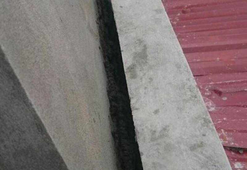 Tổng hợp các phương pháp chống thấm khe hở giữa hai nhà liền kề