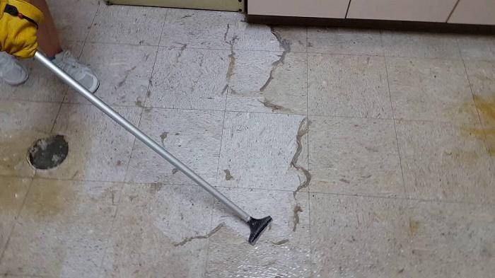 Cách làm sạch khe sàn gạch và gạch ốp lát bằng những vật liệu đơn giản