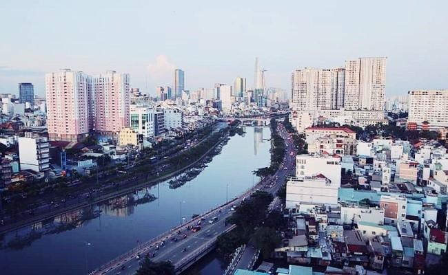 Doanh nghiệp bất động sản than khổ vì cả rừng luật ‘đá’ nhau
