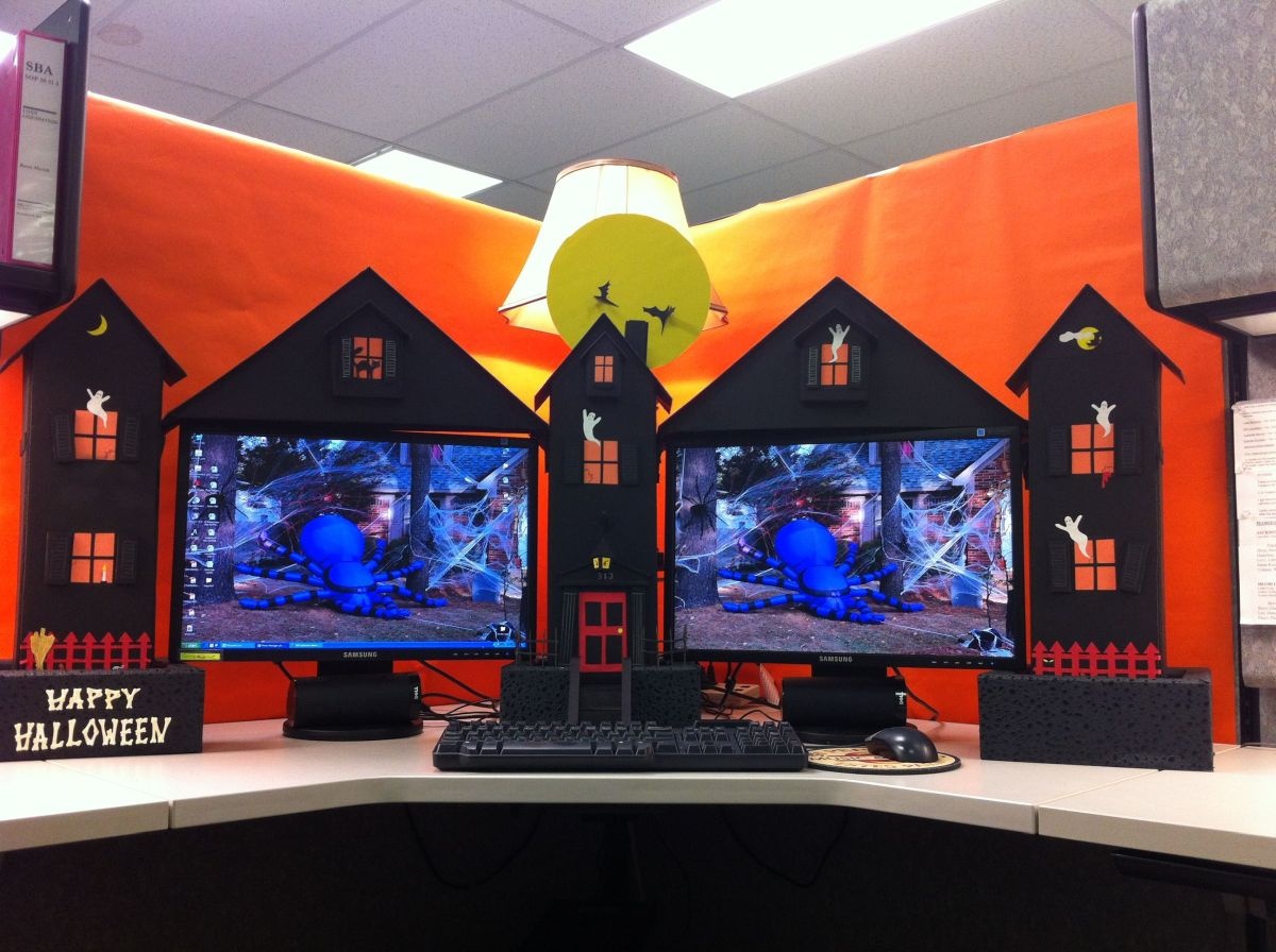 Ý tưởng trang trí văn phòng Halloween vui nhộn và ma quái nhiều nơi trên thế giới
