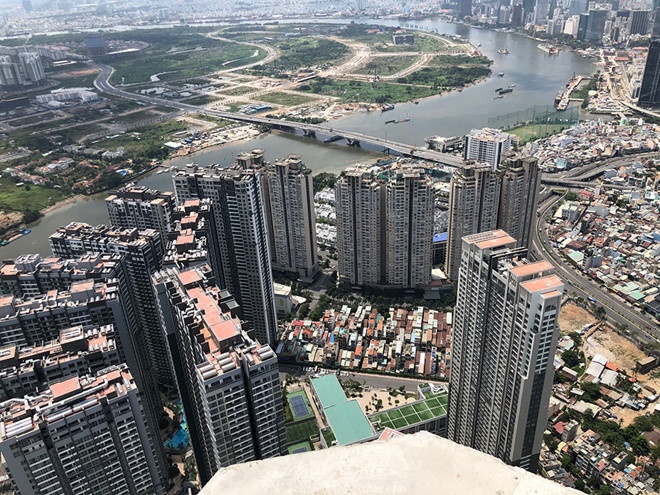 Làn sóng thâu tóm bất động sản ngầm đang diễn ra?