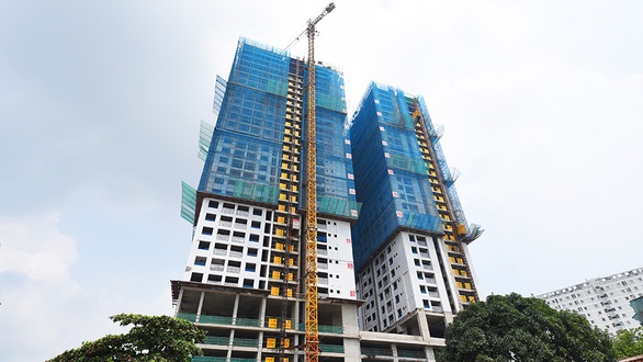 Nhà đất tăng giá "bóp hẹp" cơ hội mua nhà của người trẻ