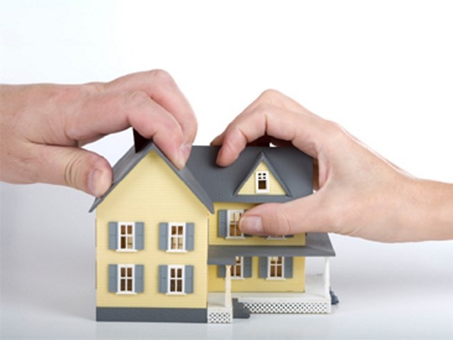 Đất đang tranh chấp có sang tên, chuyển nhượng được không?