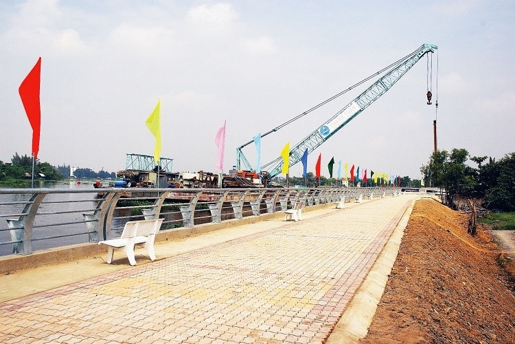 Phê duyệt hệ số điều chỉnh giá đất nhiều dự án tại Quận 2, Bình Chánh