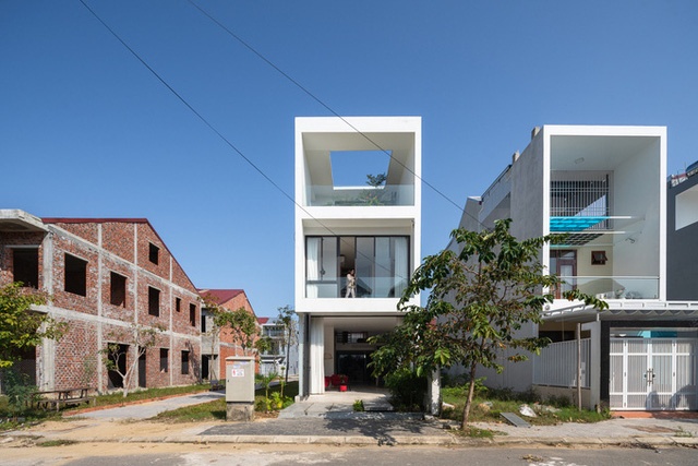 Thiết kế lệch tầng giúp căn nhà ở Huế " ăn gian" diện tích