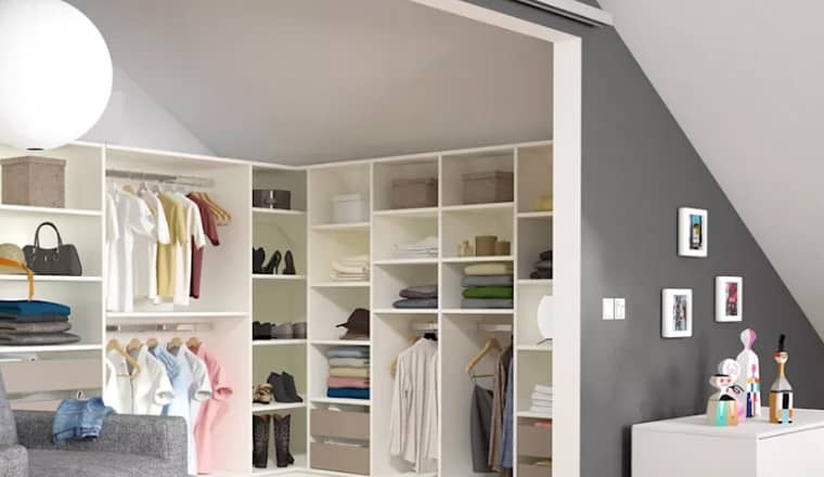 Ý tưởng thiết kế phòng thay đồ cực chất cho nhà nhỏ