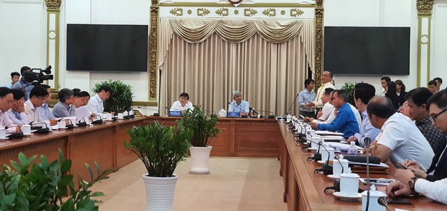 Tp.HCM tìm phương án tháo gỡ hàng trăm dự án BĐS "đóng băng"