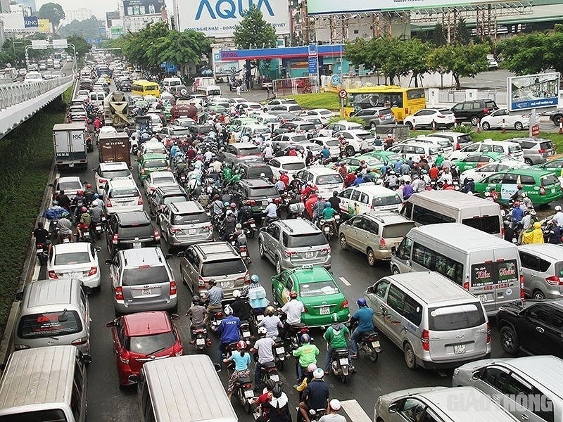 Xóa kẹt xe tại sân bay, cảng Cát Lái bằng hàng loạt dự án
