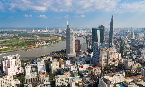 Nhiều doanh nghiệp địa ốc chuyển hướng sang mảng văn phòng