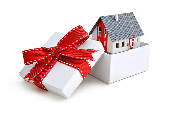Phải nộp thuế gì khi nhận căn hộ trúng thưởng?