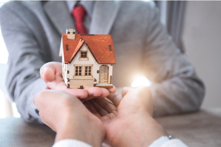 Những lưu ý bạn cần biết khi làm hợp đồng cho thuê nhà phố
