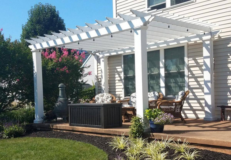 7 thiết kế mái che pergola làm điểm nhấn cho không gian sân vườn
