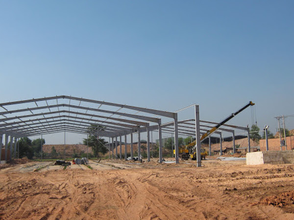 Đất xây nhà xưởng đang bị các nhà đầu tư trong và ngoài nước đang ráo riết truy lùng