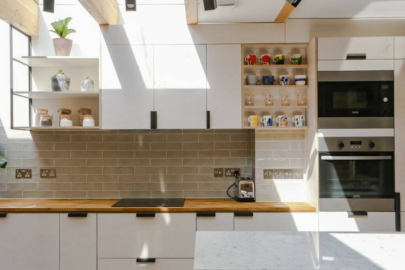 Trải nghiệm thú vị với ngôi nhà nhỏ chỉ 50m2, có phòng ăn nối liền vườn vô cùng độc đáo