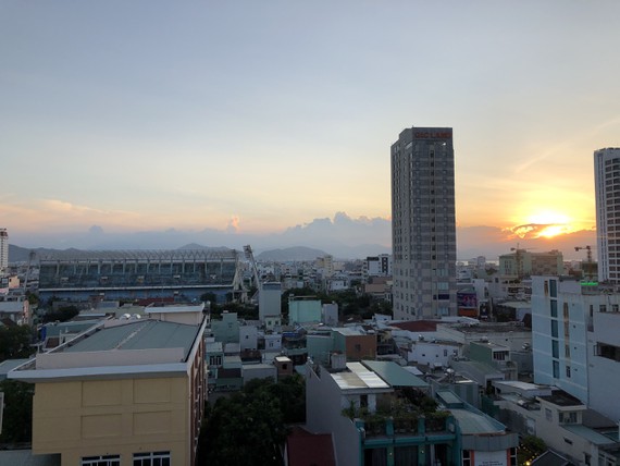 Đà Nẵng: Đề nghị thu hồi công văn dừng cấp phép xây nhà ở kết hợp thương mại dịch vụ