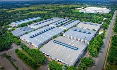 Bất động sản công nghiệp cất mẻ lưới lớn